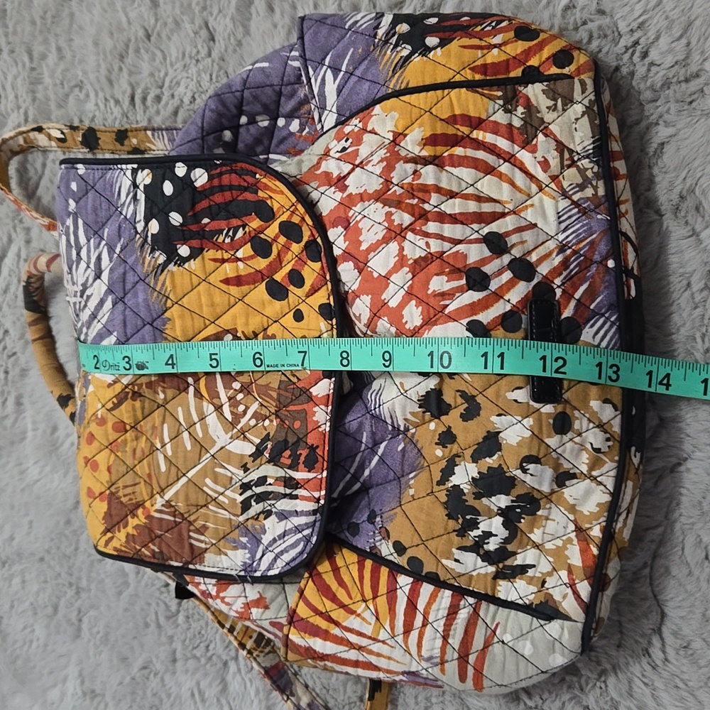 Vera Bradley quilted printed medium sized backpack - Picture 6 of 13